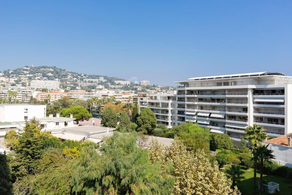 Cannes Palm Beach Parking, Clim, Wifi Plage 2' A Pieds المظهر الخارجي الصورة