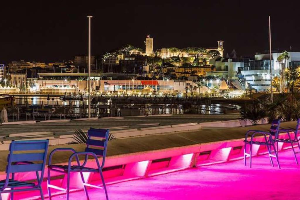 Cannes Palm Beach Parking, Clim, Wifi Plage 2' A Pieds المظهر الخارجي الصورة